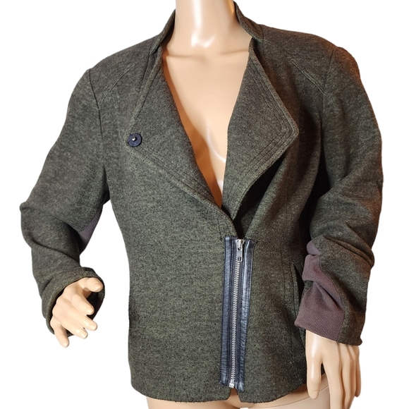 Coldwater Creek wool- blend green asymmetrical zip jacket. Size 12. - Picture 2 of 16